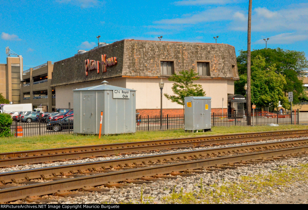 Royal Oak Tracks